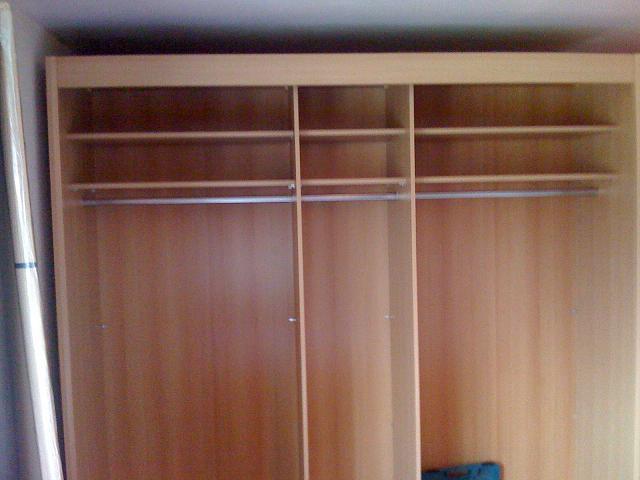 Flat Pack Amigos Rauch Sliderobes