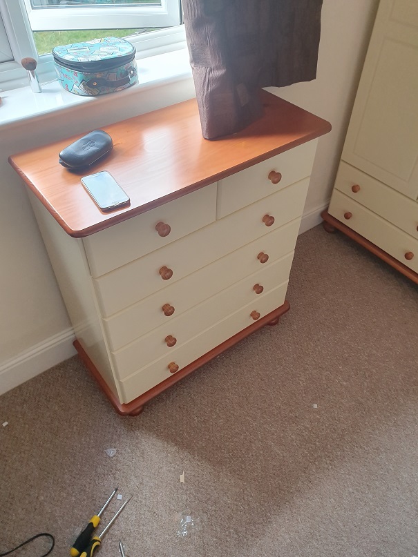 Photo of a Furniture123 Hamilton Chest we assembled in Shotts, Lanarkshire