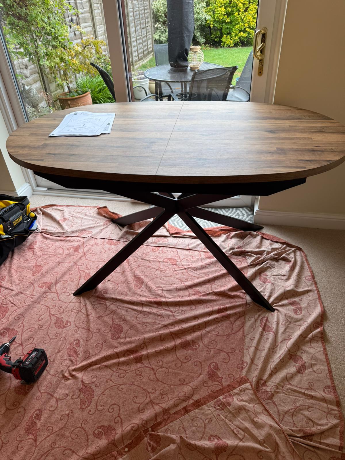 Professional Next Bronx Table assembly — Farnham